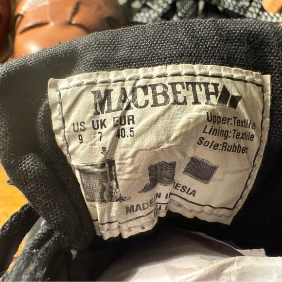 MACBETH Women’s size 9 Black Green Vegan Product Textile Lace Up Sneakers - Picture 11 of 11